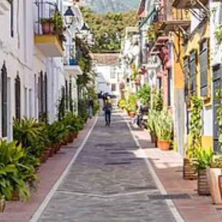 Apartment Centro: Beachfront Charm Marbella